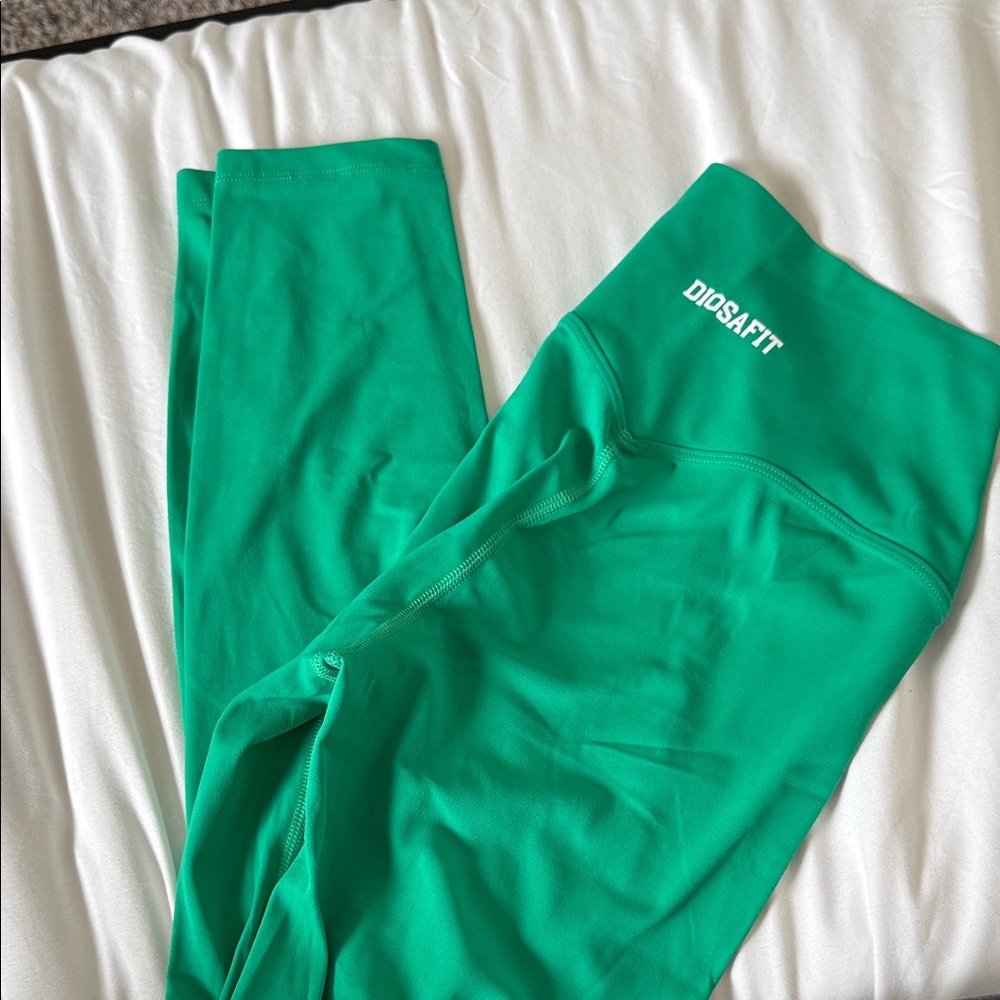 DIOSAFIT Women's Green Leggings